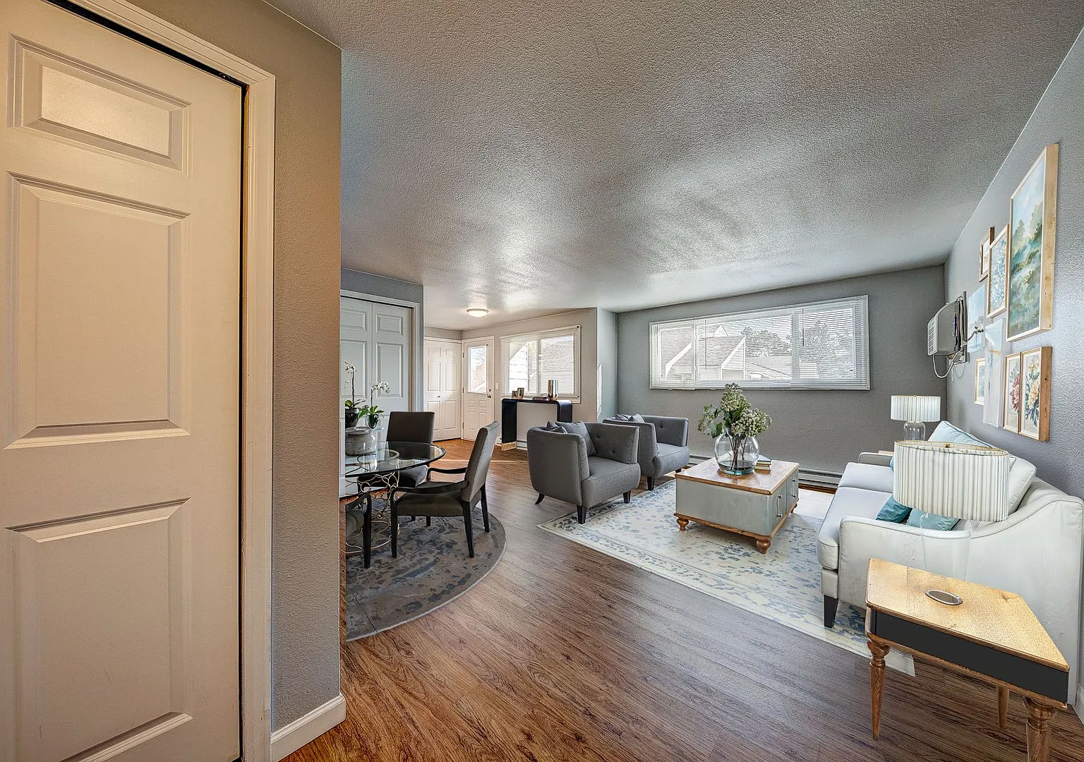 Cimarron Square Apartments — Photo 3