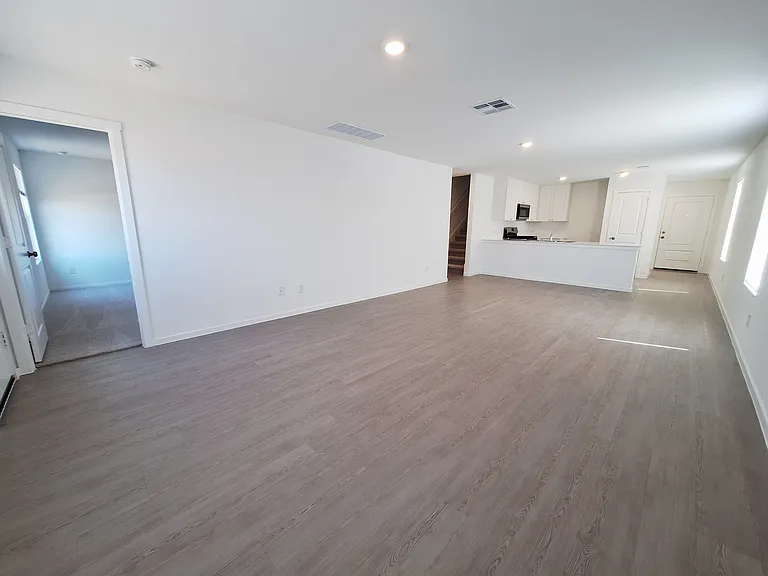 518 Firedance Ct — Photo 6