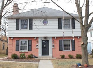 4451 N Marlborough Dr, Shorewood, WI 53211