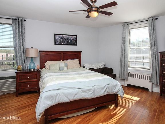 3rd image of 5715 Mosholu Ave APT 5C