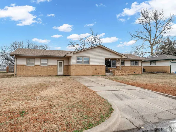 3102 S Martinson Ave, Wichita, KS 67217