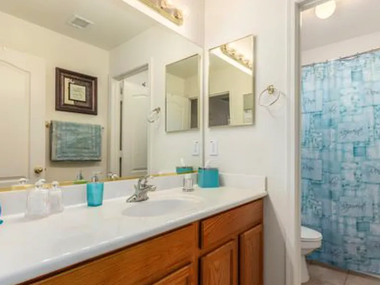 11154 W Sheridan St — Photo 22