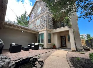 621 Roy St, Houston, TX 77007
