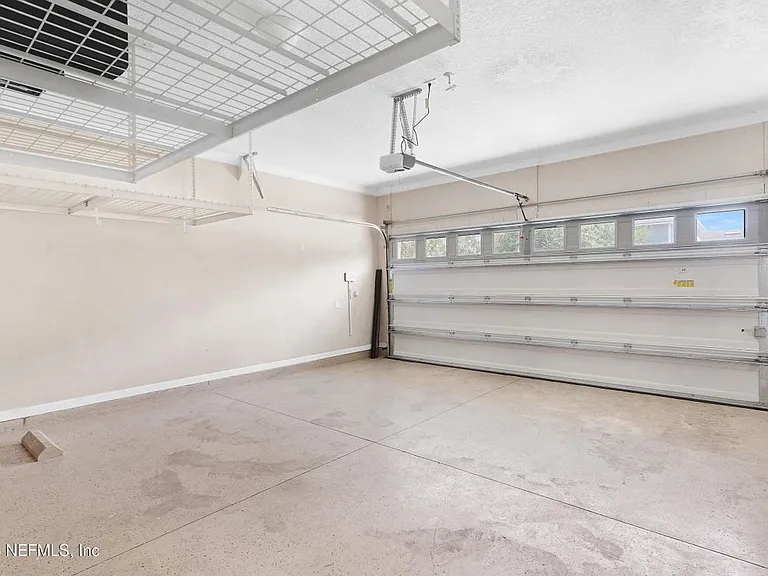 352 Silver Glen Ave — Photo 21