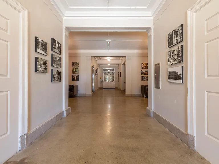 The Marine Residence — Photo 36