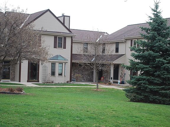 Another angle of front