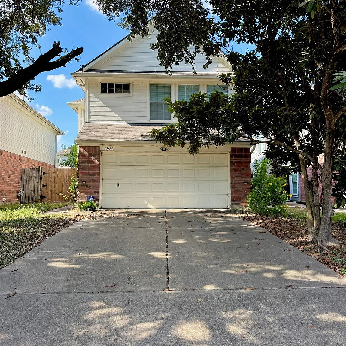 3 bed, 2.5 bath, 1675 sqft, $1,890 — Photo 1