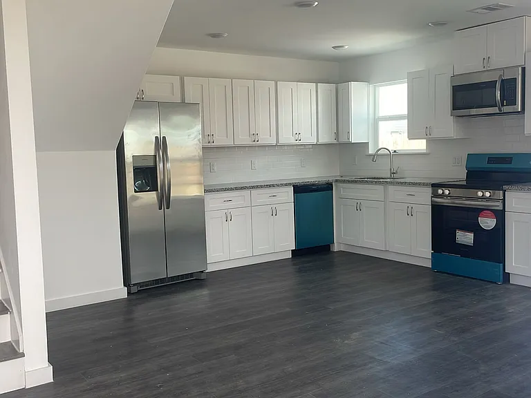 9746 Garcroft St #A — Photo 2
