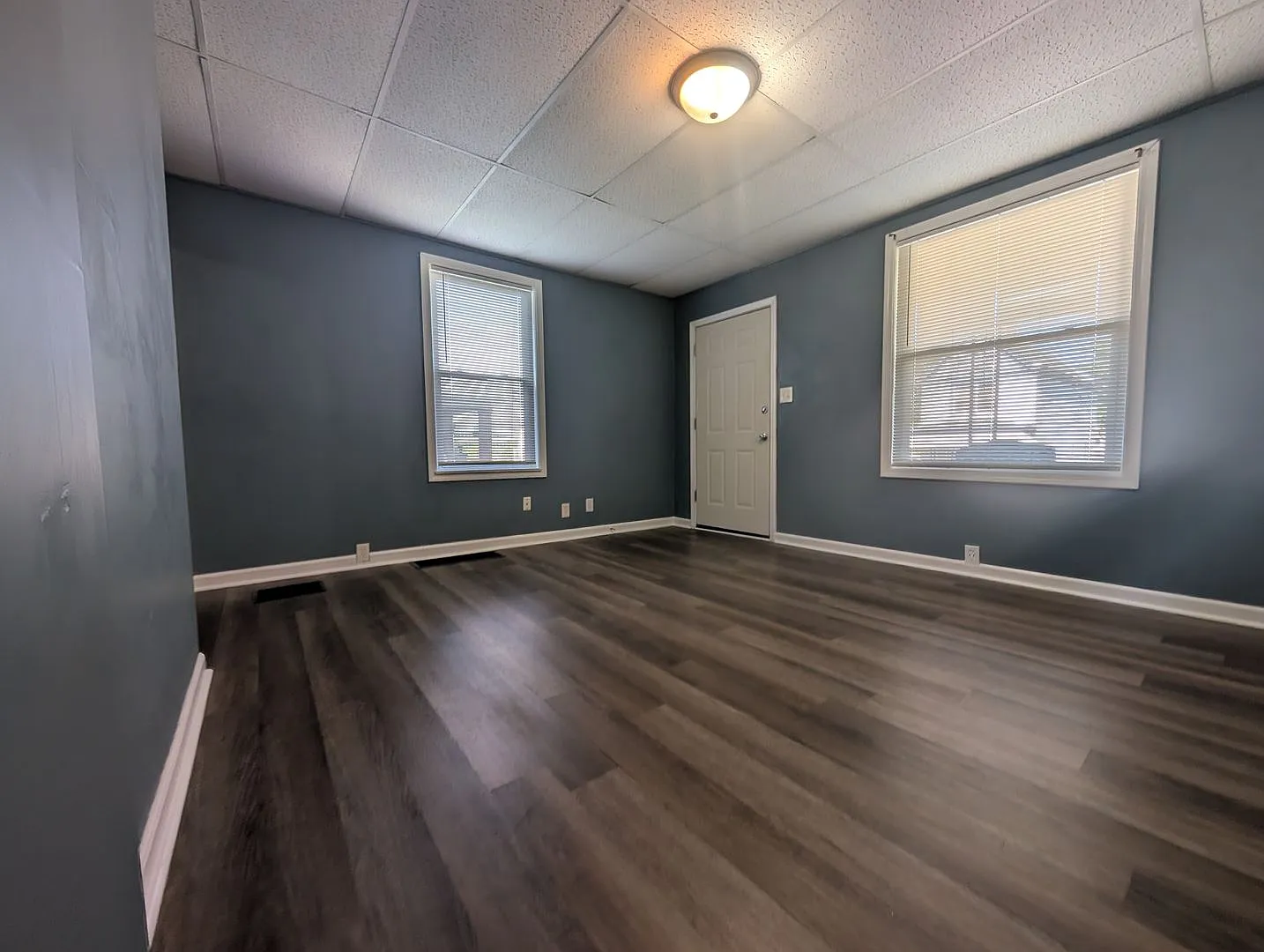 5118 Globe Ave — Photo 4
