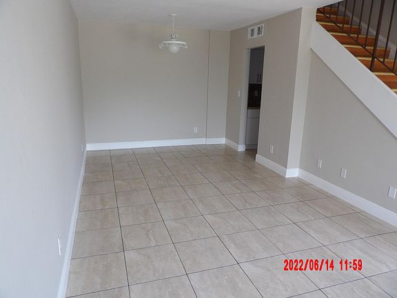 4th image of 2301 NE 170th St #6