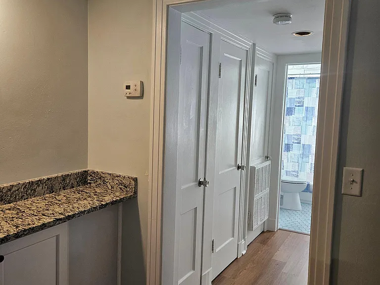 46 W 11th St — Photo 13