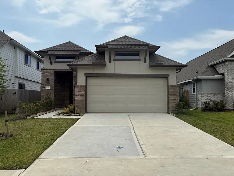 31961 Retama Ranch Ln — Photo 3