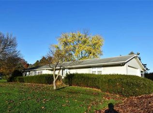 10251 Schantz Rd, Breinigsville, PA 18031