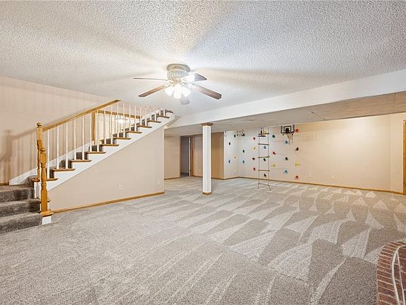 4th image of 701 Mount Hope Cir