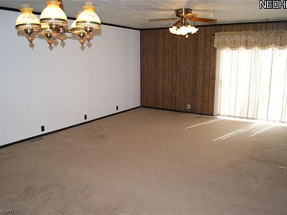 5th image of 15241 Old Lincoln Way