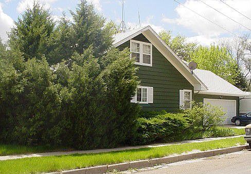 3rd image of 502 S Morlan Ave