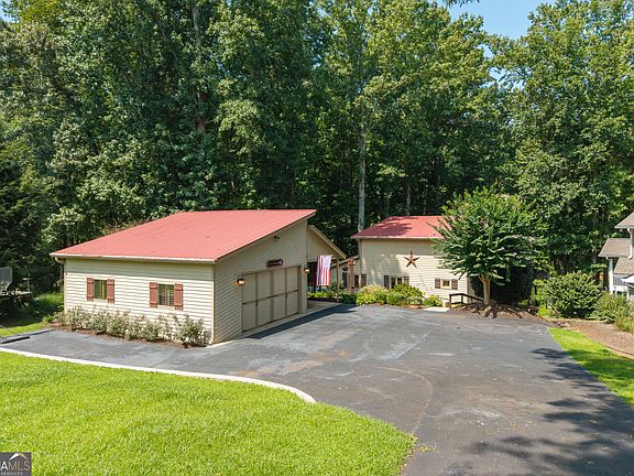 3rd image of 346 Indian Cove Dr