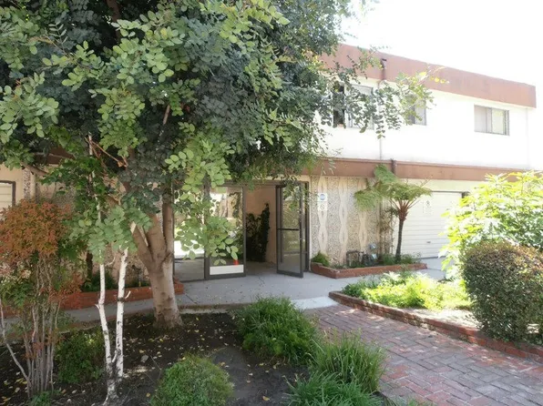 211 N Isabel St #5, Glendale, CA 91206