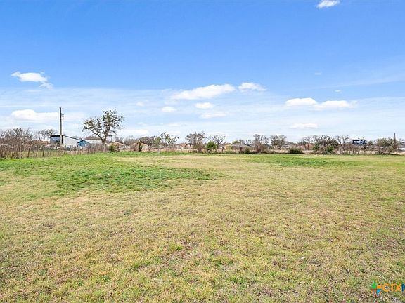 3rd image of 1507 Holland Rd