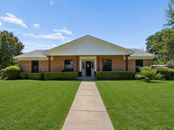 909 Sandalwood Ave, Richardson, TX 75080