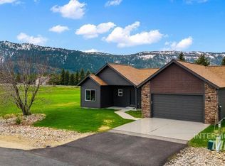 24 Charters Cir, Donnelly, ID 83615