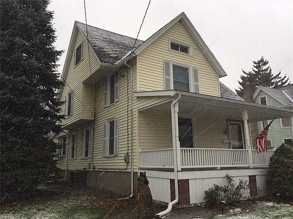 2nd image of 344 W Park St