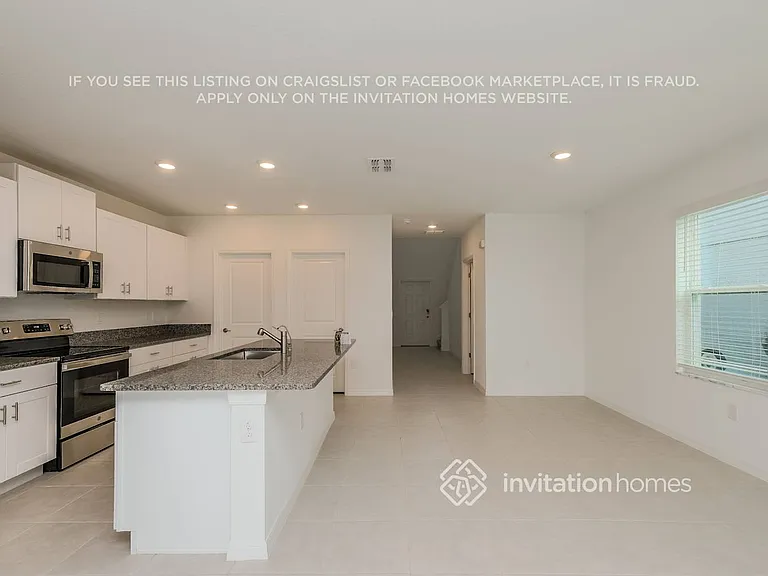 11078 Radiant Shore Loop — Photo 8