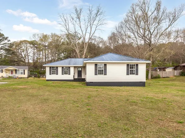 1042 Turner Rd, Anniston, AL 36201