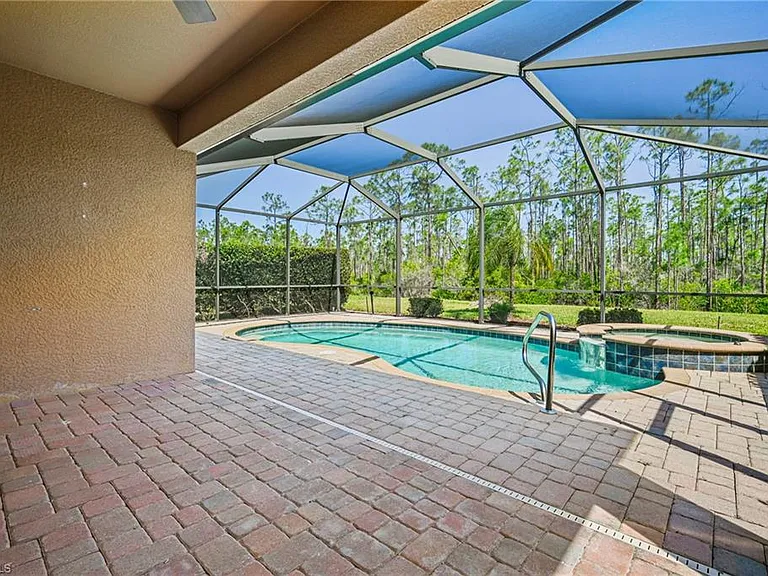 13566 Messino Ct — Photo 10