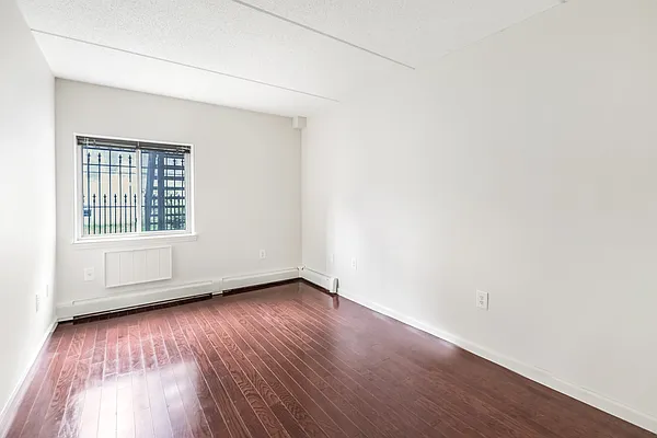 Sold by Compass | media 35
