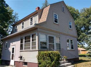29 Ridgeway Ave, Sanford, ME 04073