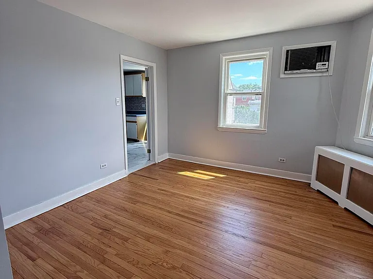1288 Forest Ave #2 — Photo 7