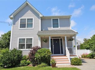66 Seascape Ave, Middletown, RI 02842
