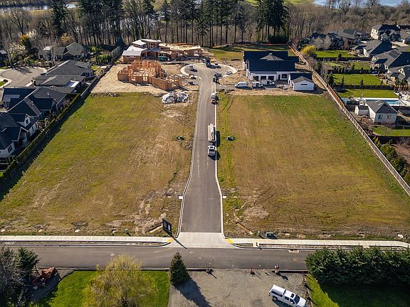 3rd image of NW 146th Cir #2