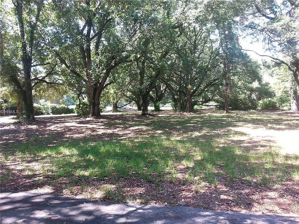 2nd image of 63 N Port Royal Dr