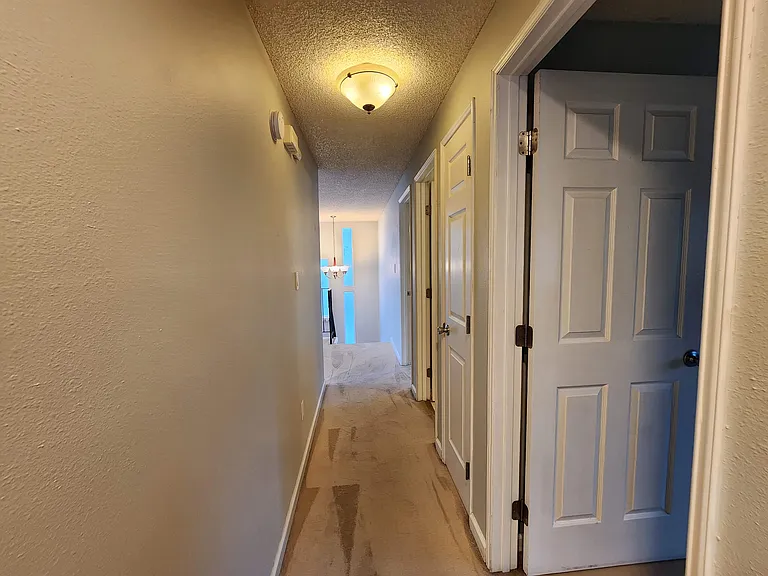 371 Melissa St — Photo 13