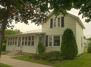 822 7th St S, La Crosse, WI 54601