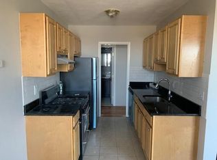 105 Alstead St APT 23, Quincy, MA 02171