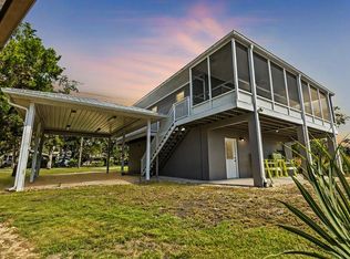1514 Riverside Dr SE, Steinhatchee, FL 32359