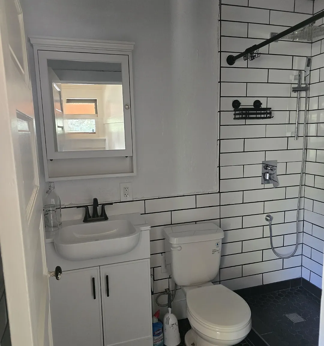 1 bed, 1000 sqft, $1,500 — Photo 4