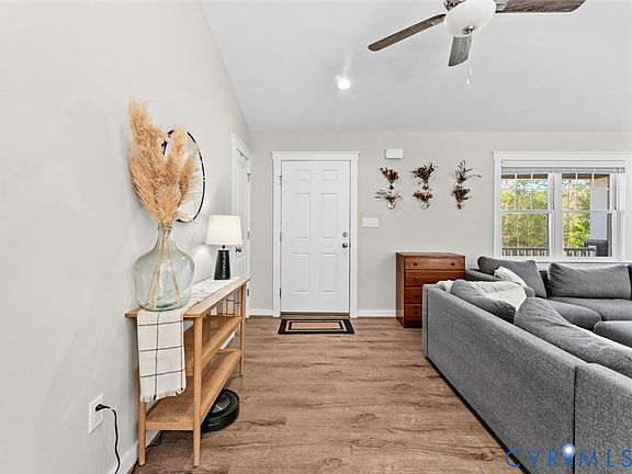 5th image of 7971 Leland Dr
