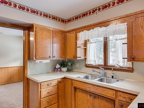 5th image of 1901 Sunray Ave
