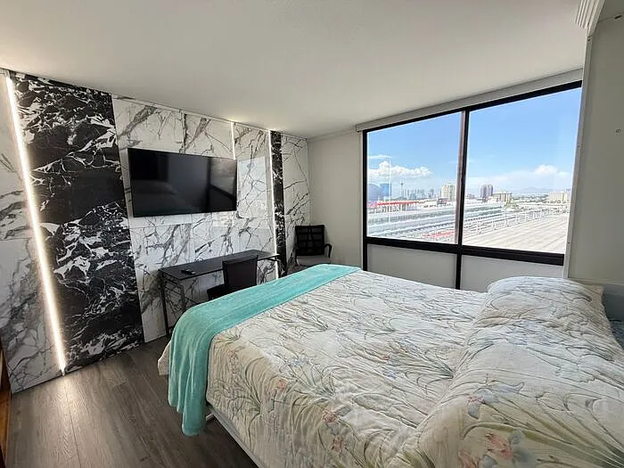 205 E Harmon Ave #1010 — Photo 6