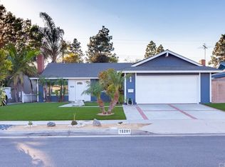 15291 Nottingham Ln, Huntington Beach, CA 92647