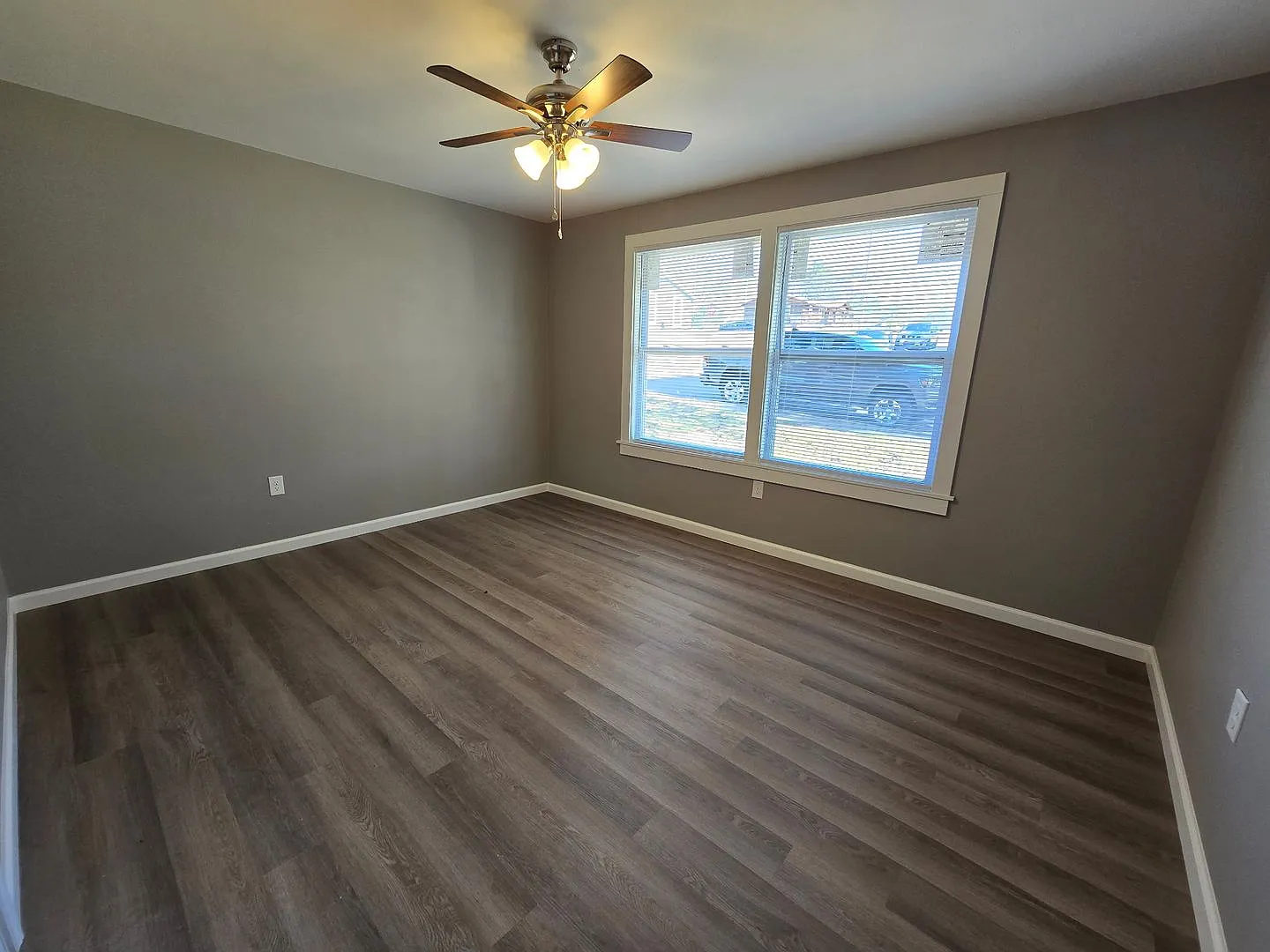 39 Hiland Place — Photo 2