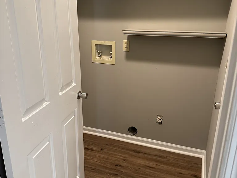 8623 Leatherwood Trl — Photo 13