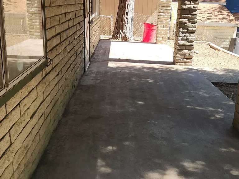 460 Log Ln — Photo 3