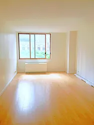 Rented by Manhattan Boutique Real Estate