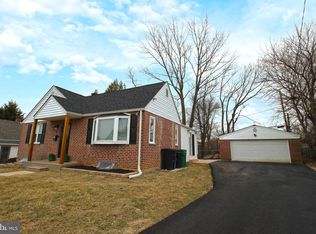 23 Pleasant Rd, Broomall, PA 19008