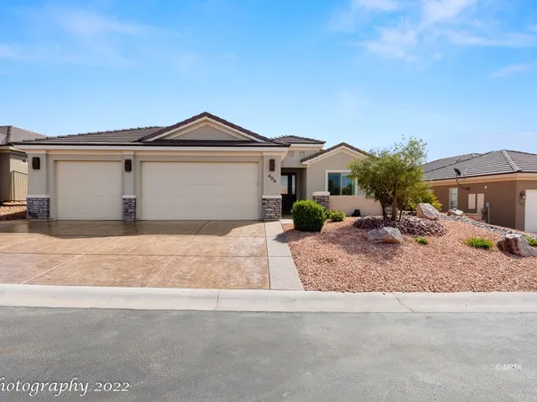 404 Wild Horse Ln, Mesquite, NV 89027